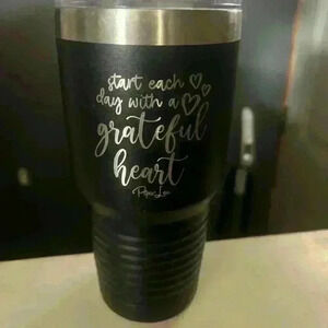 Start Each Day With A Grateful Heart Laser Etched 40oz Tumbler